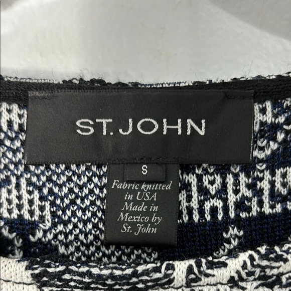 St. John Crewneck 3/4 Sleeve Knit Sweater Tunic Size S - Picture 2 of 6